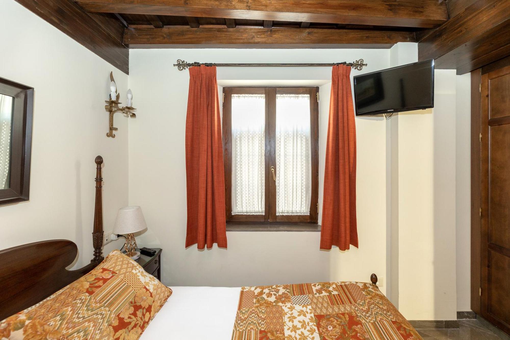 Apartamentos En Pleno Centro, Aljibe Rodrigo Del Campo 1C Гранада Екстер'єр фото