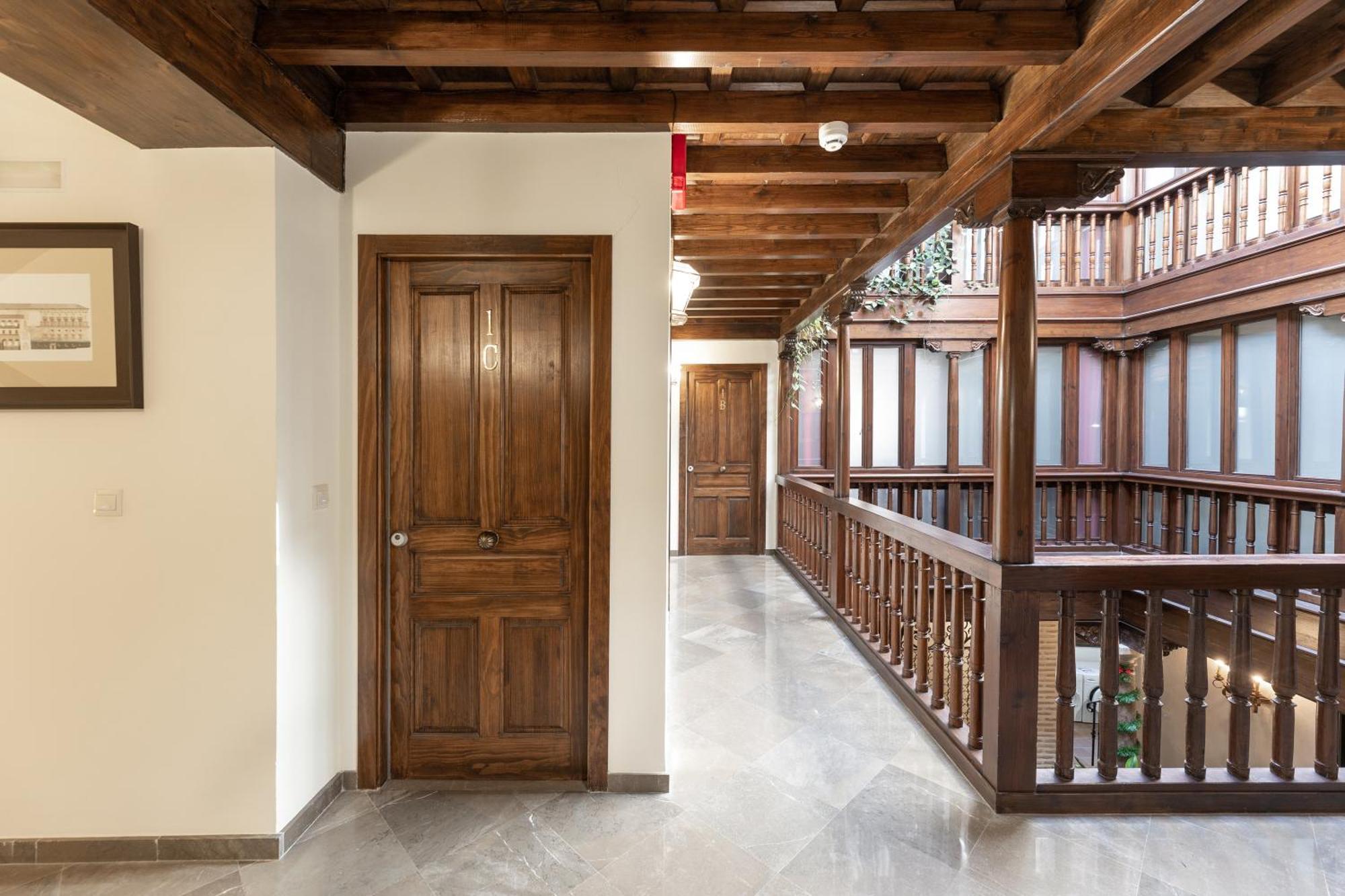 Apartamentos En Pleno Centro, Aljibe Rodrigo Del Campo 1C Гранада Екстер'єр фото